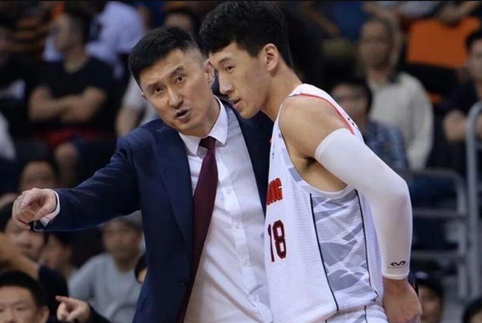 乌法115k欧元买断阿加波夫,结束租借正式加盟 乌法115k欧元买断阿加波夫,结束租借正式加盟
